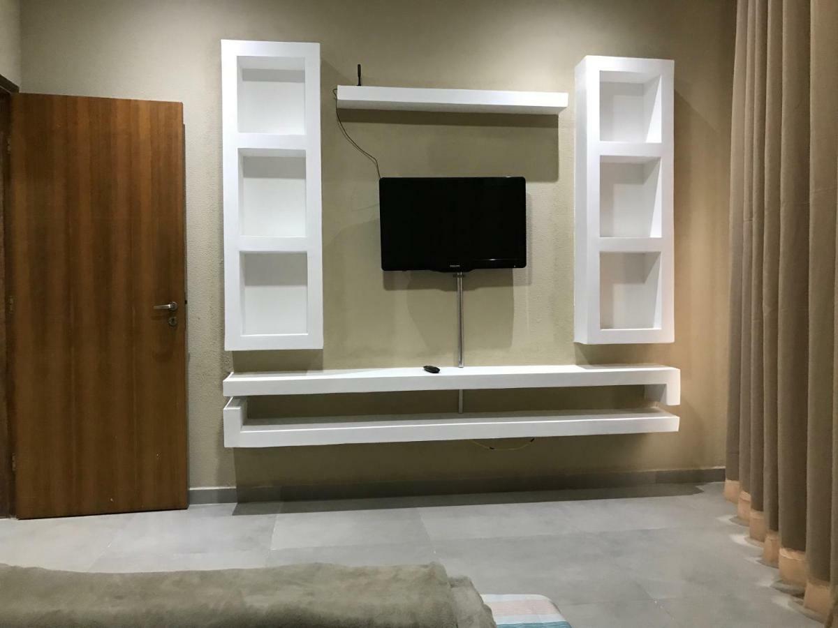 Imperial 2 Calcadao Apartment Cornelio Procopio Ngoại thất bức ảnh